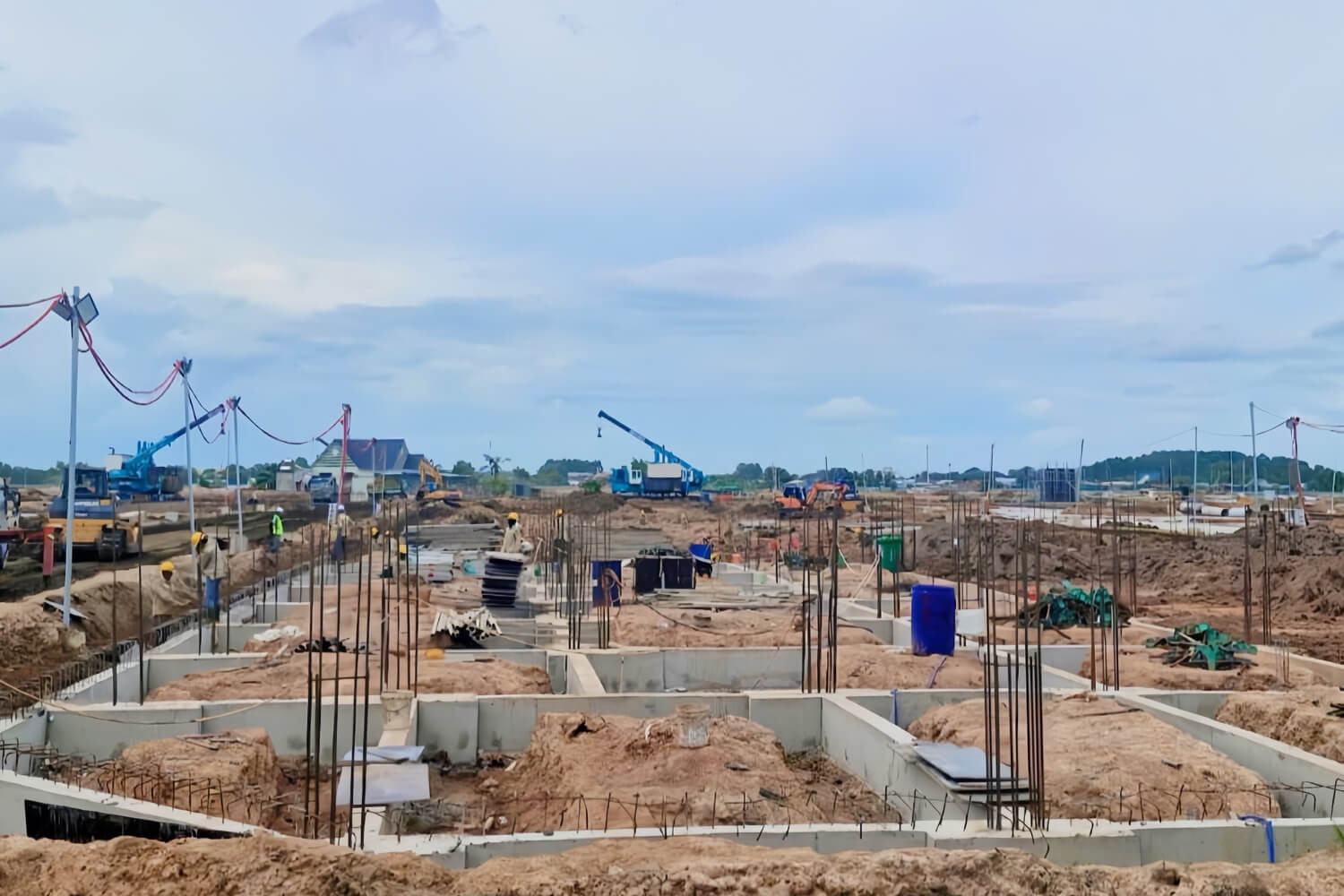 Hình ảnh chụp tại công trường Vinhomes Green City ngày 11/06/2025